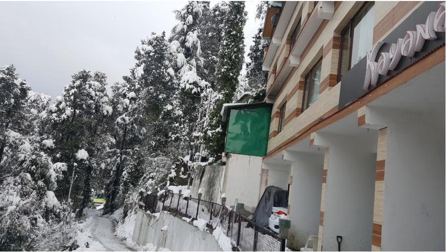 Hotel Kayanat Dalhousie Exterior photo
